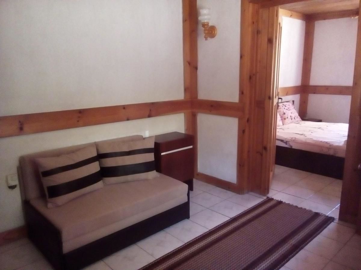 Гостевой дом Hunting Lodge Guest House Девин-21